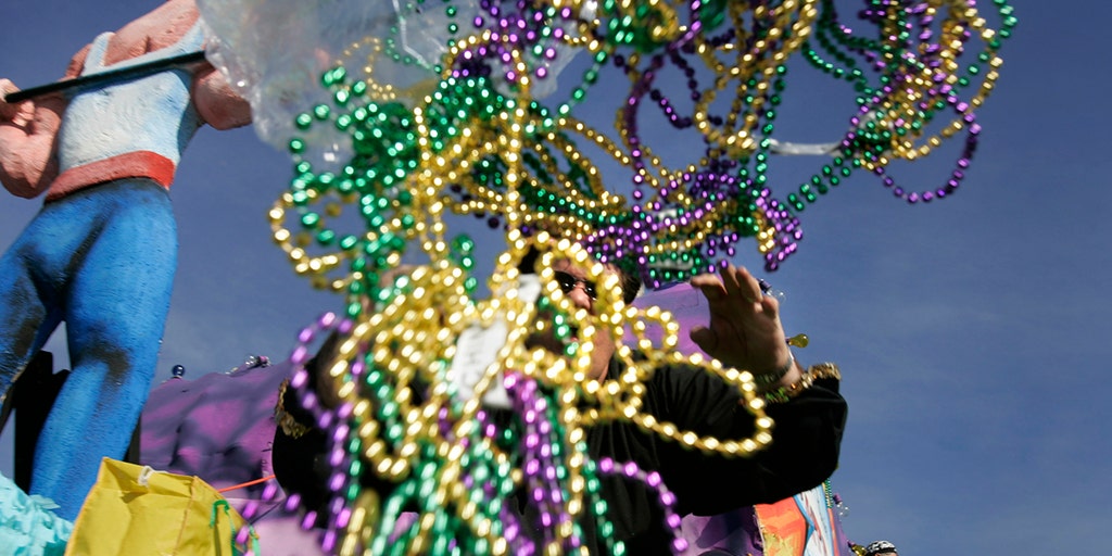 This Organization Recycles 120,000 Pounds of Mardi Gras Beads Each Year, Smart News