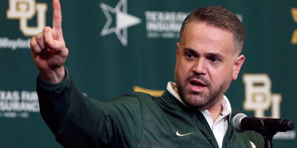 Matt Rhule Leaves Baylor For Nfl As Some Bears Players Campaign