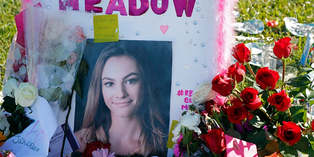 Father of Parkland shooting victim: 'Guns didn’t kill my daughter, Democratic policies did'