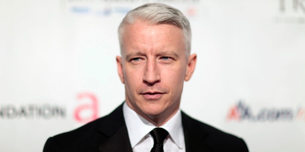 Anderson Cooper Nude Pics