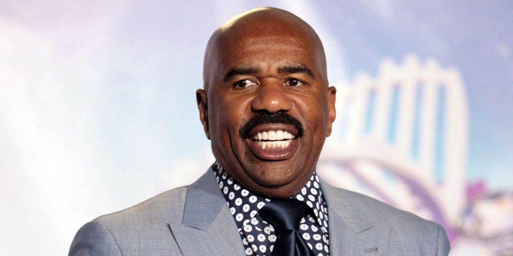 Steve Harvey explains why he changed his iconic look: 'Old is the goal' |  Fox News