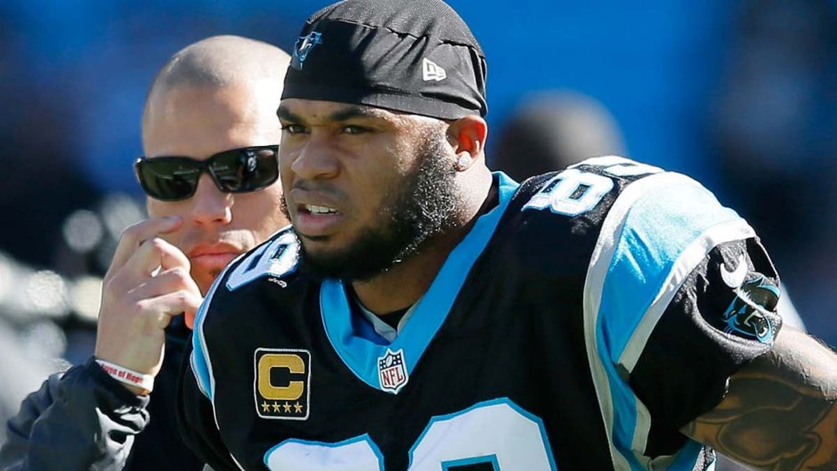 Ryan Kalil: Panthers should 'absolutely' retire Steve Smith's