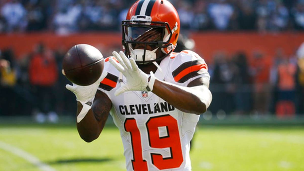 Unlikely injury could sideline Browns WR Corey Coleman until training camp