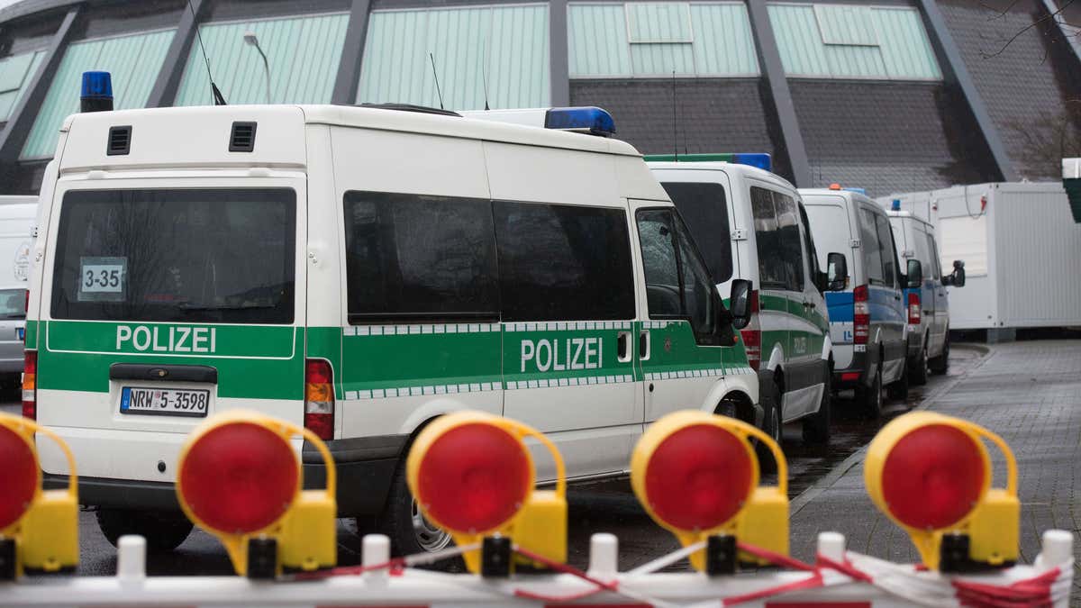 0204 german police arrests
