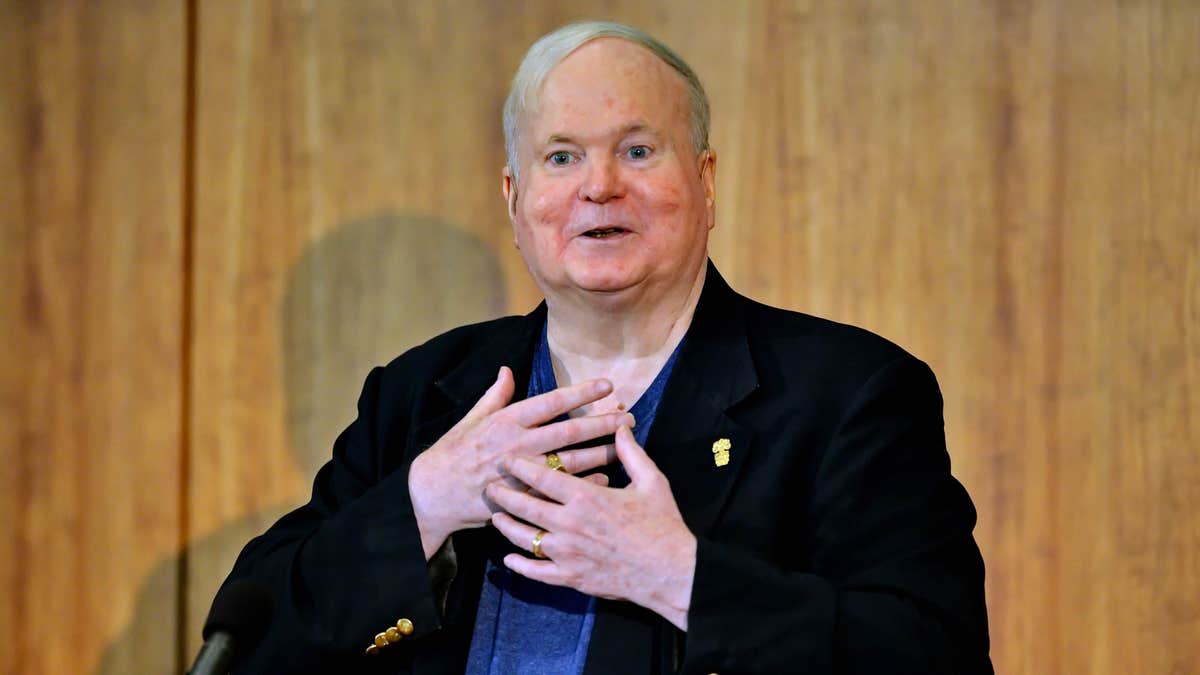 Pat Conroy, penulis ‘Prince of Tides’, meninggal pada usia 70 tahun