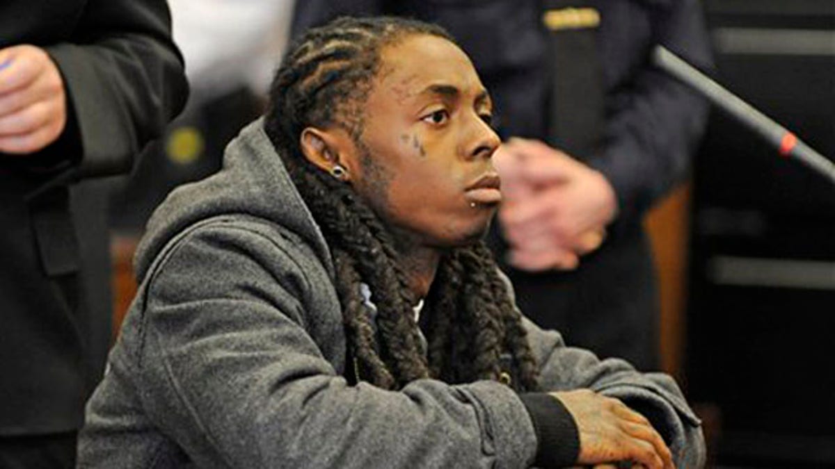 28748282-People Lil Wayne