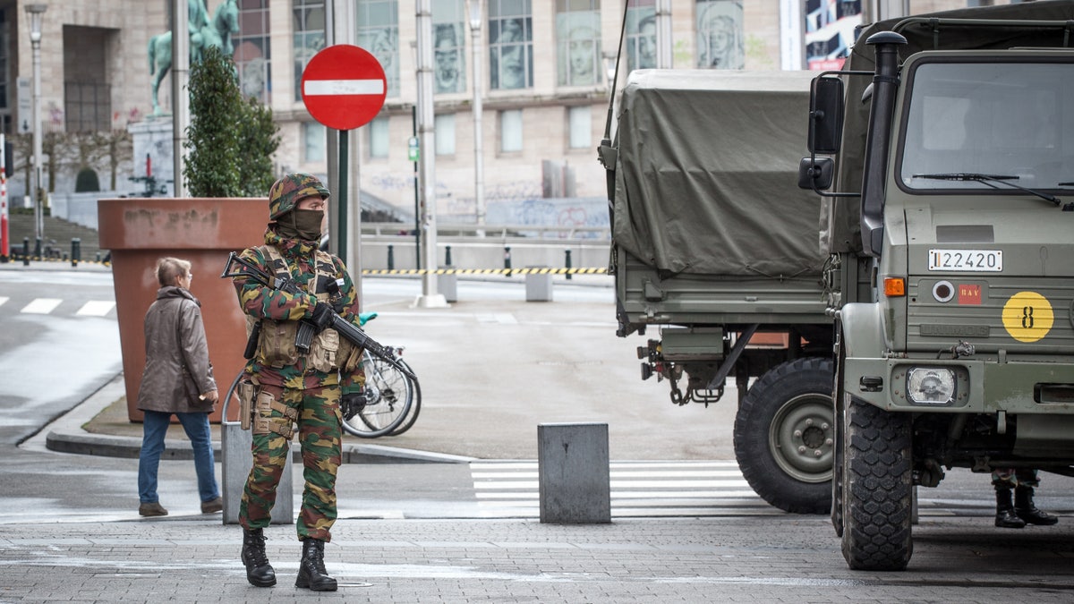 brussels soldier 325