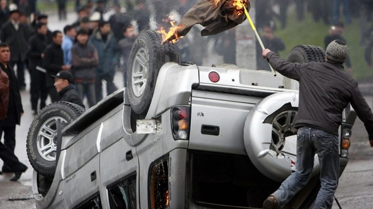 e7b39fb5-KYRGYZSTAN-UNREST/DEATHTOLL-INJURED