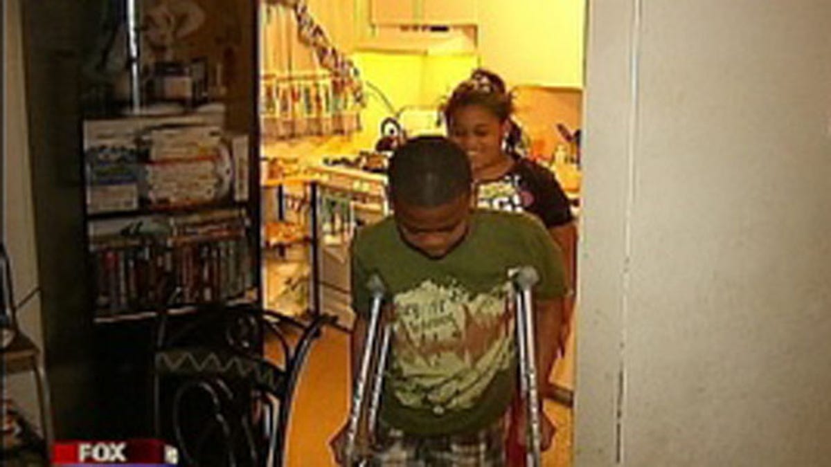 Substitute Teacher Throws Chair After Accusing Student of Throwing