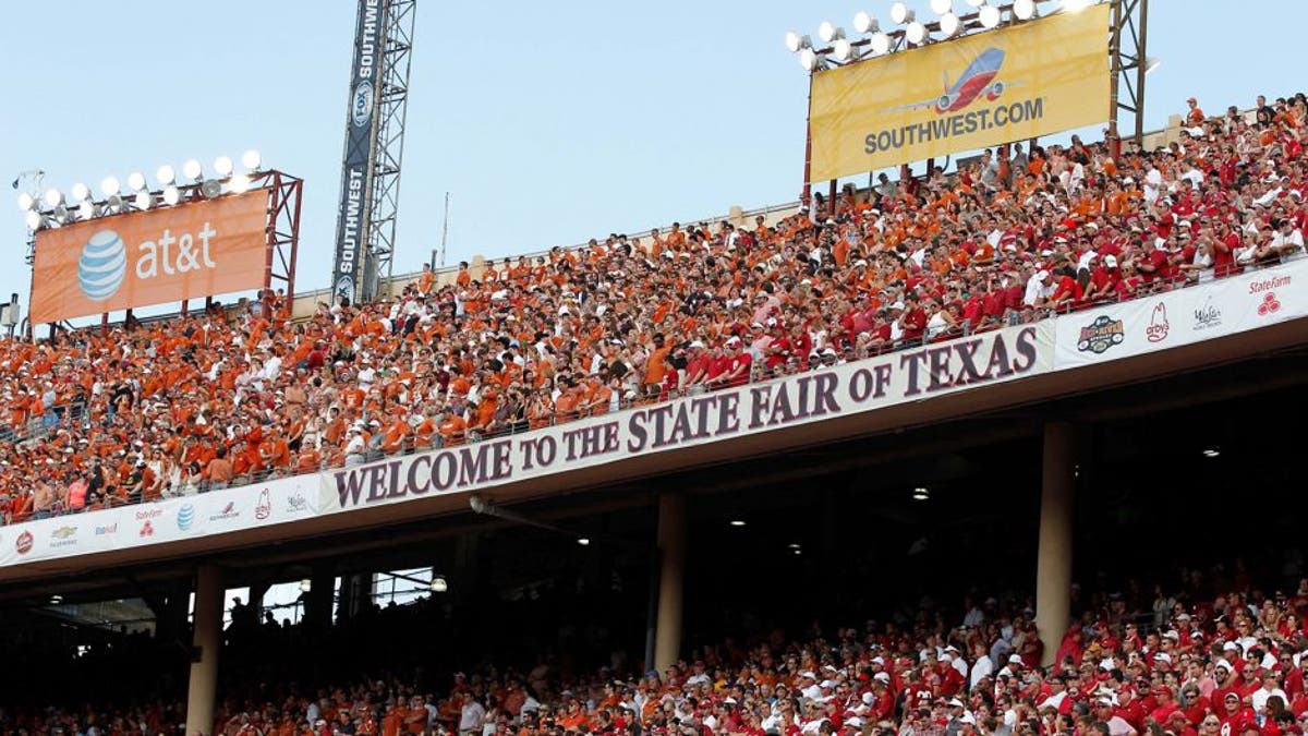 OU-Texas: Now this gives a whole new meaning to trash talk, trash