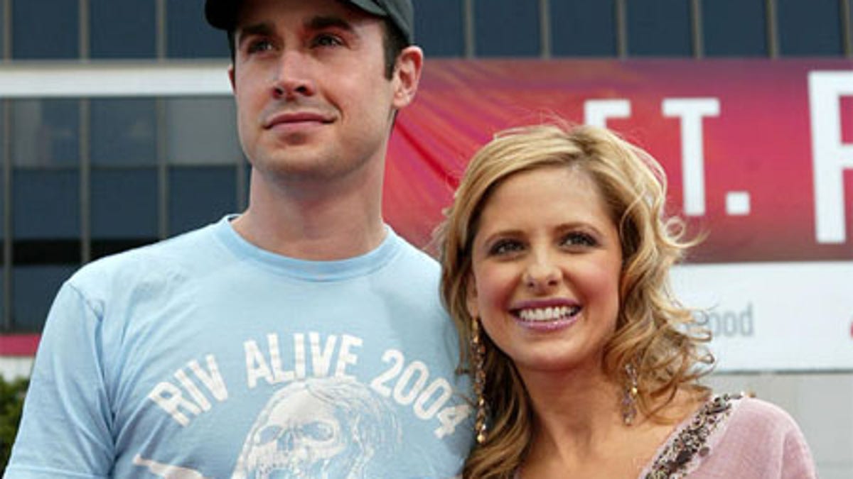 Freddie Prinze Jr. and Sarah Michelle Geller tied the knot in 2002.