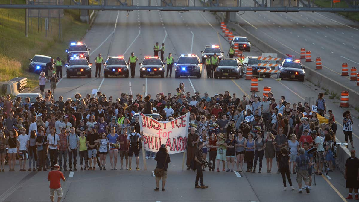 At Least 5 Police Officers Injured During Protests In Minnesota | Fox News