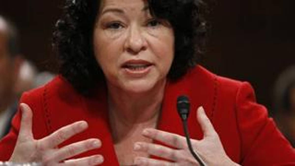 Petugas pemadam kebakaran, komentar ‘Latina bijak’ mendominasi GOP -Roast of Sotomayor