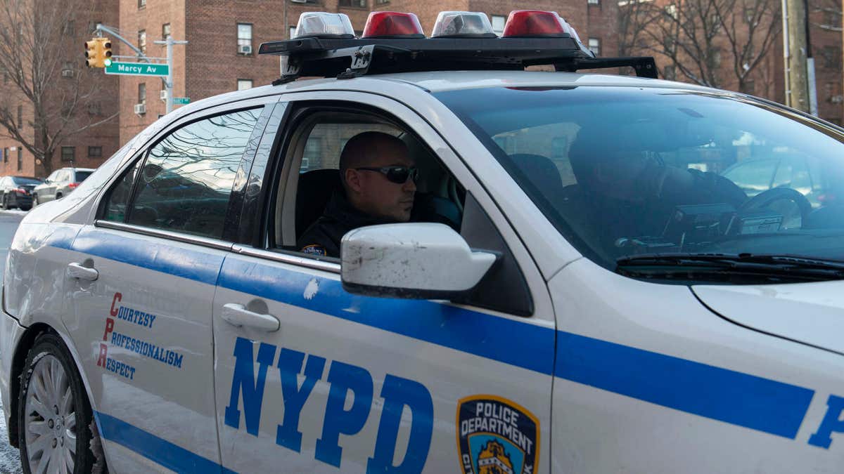 0720 nypd car