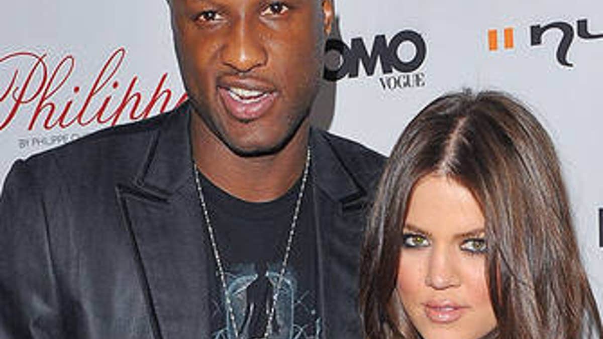 Lamar, Khloe reunite at Kanye concert | Fox News, image size:1200x675