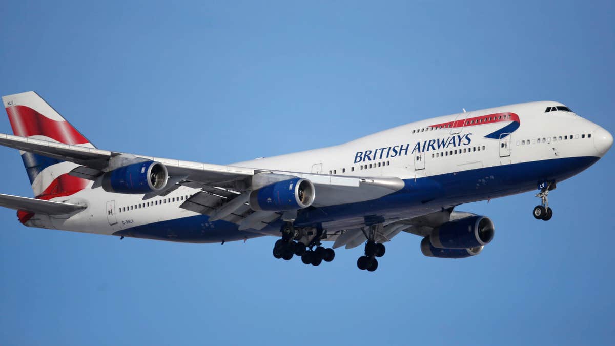 “It’s only right that we raise a toast to the Duke and Duchess of Sussex’s newborn baby on two of the routes that are linked to the happy couple, Los Angeles and Toronto,” Carolina Martinoli, the airline’s director of brand and customer experience, said in the announcement.