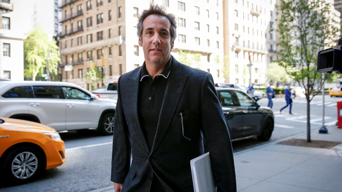 U.S. President Donald Trump's personal lawyer Michael Cohen arrives at his hotel in New York City, U.S., May 9, 2018. REUTERS/Brendan McDermid - RC1F552A4C80