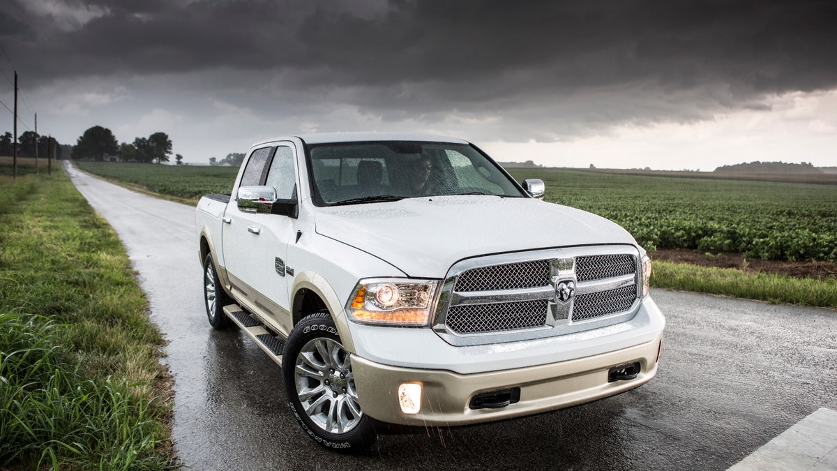09f09948-2013 Ram 1500