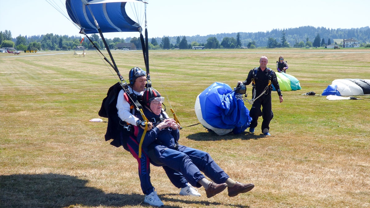 100 yr old skydiver