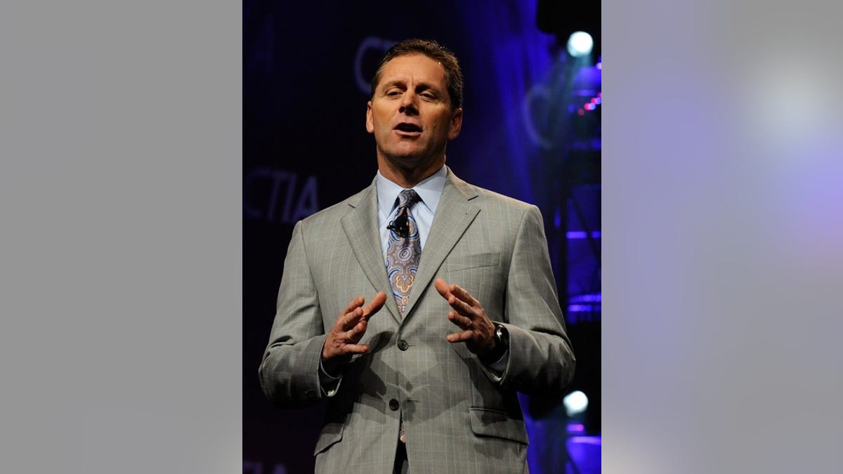 LAS VEGAS - MARCH 23:  President & CEO of CTIAï¿½ï¿½ï¿½he Wireless Association Steve Largent speaks at the International CTIA Wireless 2010 convention at the Las Vegas Convention Center March 23, 2010 in Las Vegas, Nevada. CTIA is the international association for the wireless telecommunications industry.  (Photo by Ethan Miller/Getty Images)
