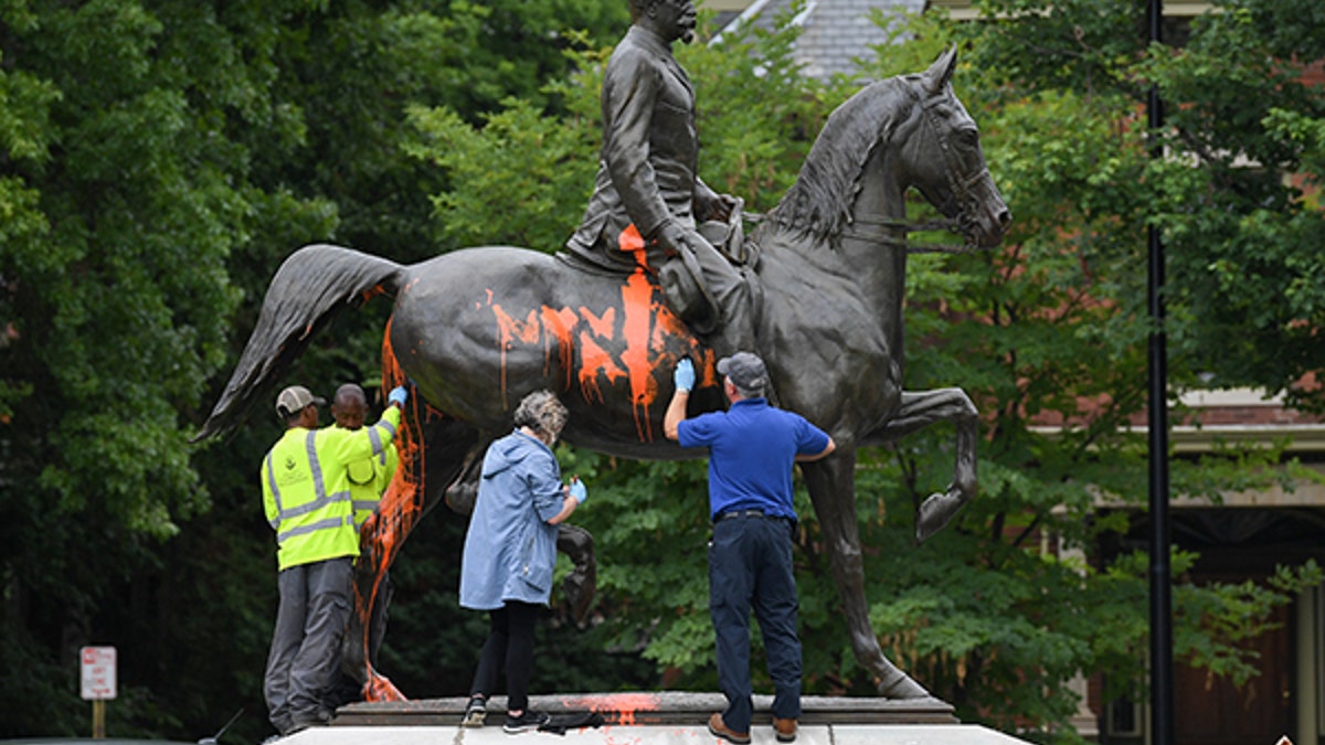 confederate monument 10