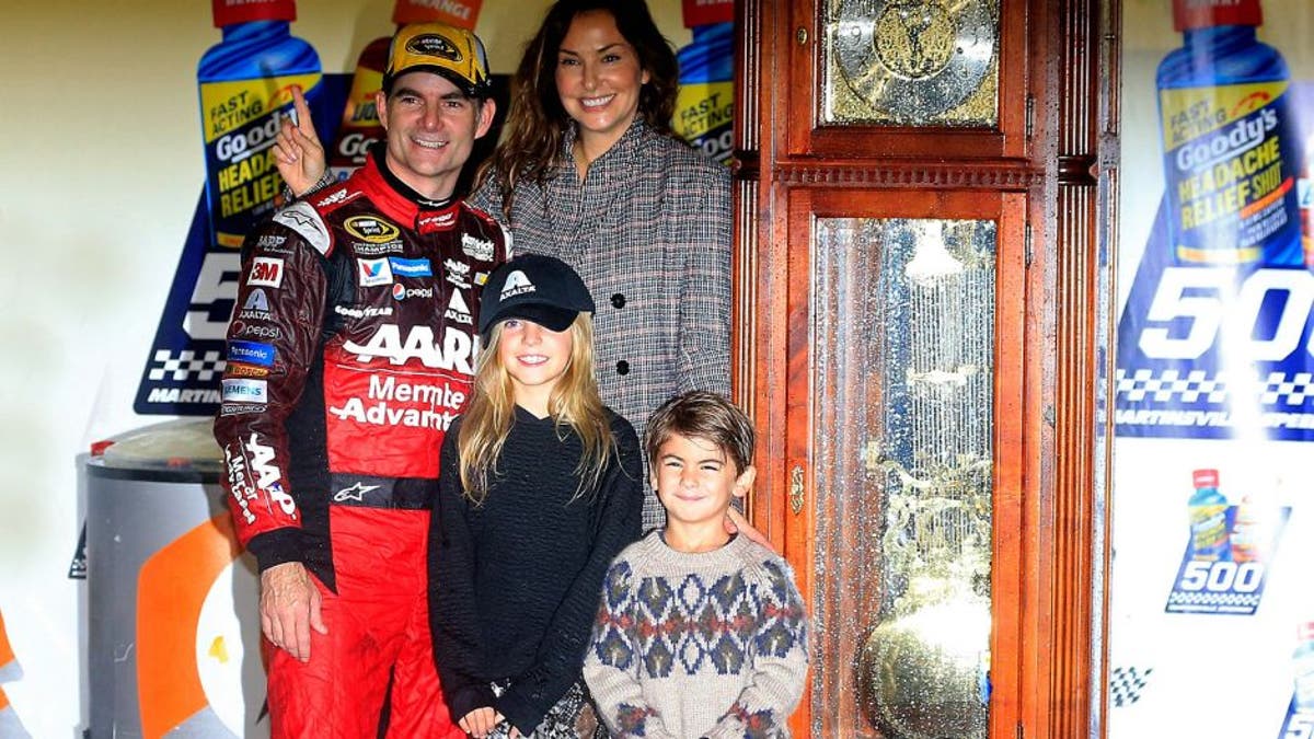 Hammond: Jeff Gordon's last Martinsville win about more than a
