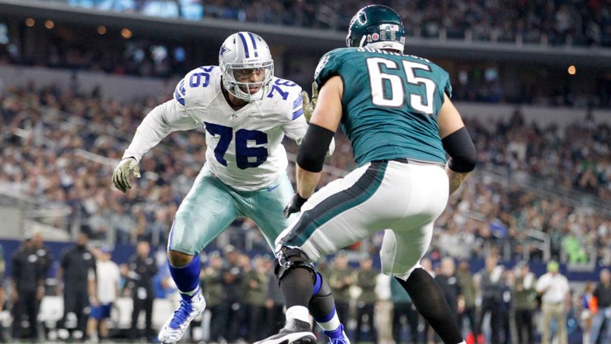 Kelce dan Johnson dari Eagles memiliki sedikit tambahan untuk Hardy