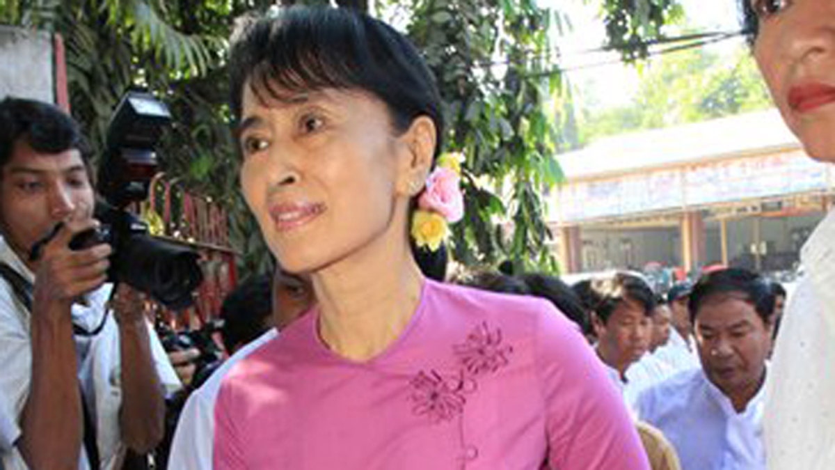 d9477c6d-Myanmar Suu Kyi