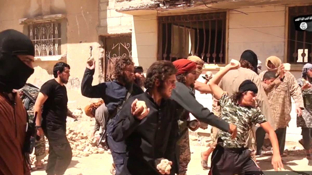 Isis Stoning Video Uncut