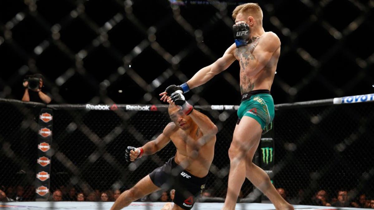 Kemenangan KO Conor McGregor mengingatkan kita akan keindahan dan kebrutalan kompetisi
