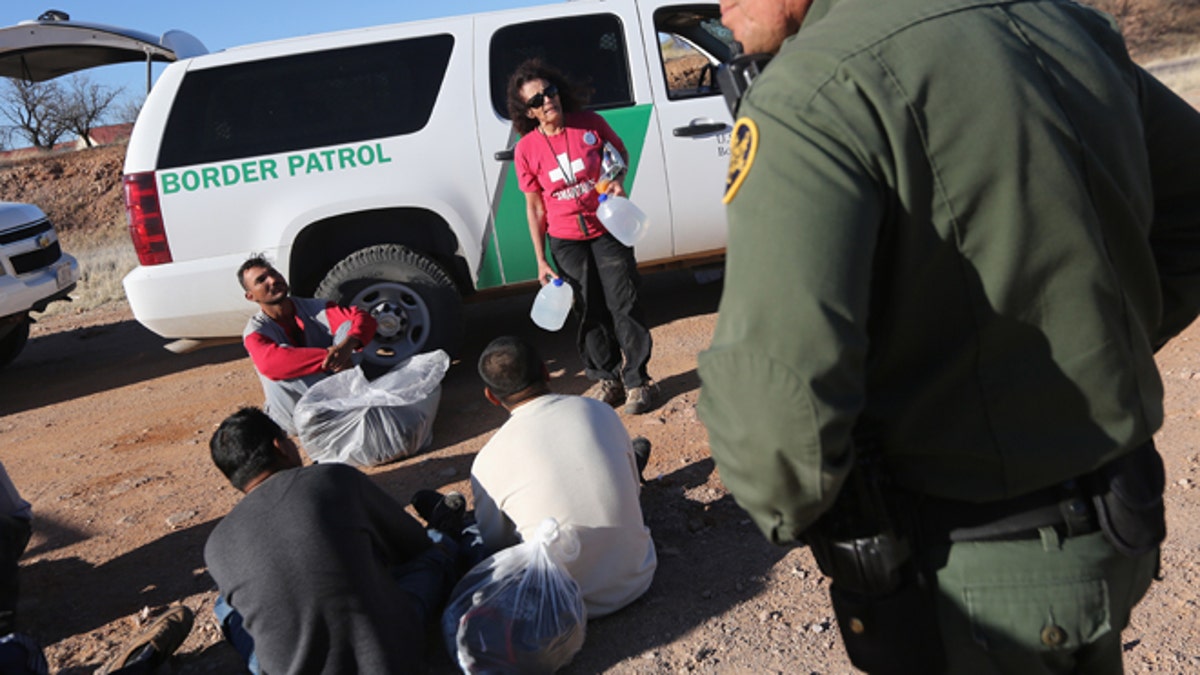 Federal Judge Strikes Down Arizona's Controversial Immigrant Smuggling ...