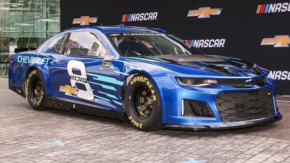 59d31da5-nascar camaro