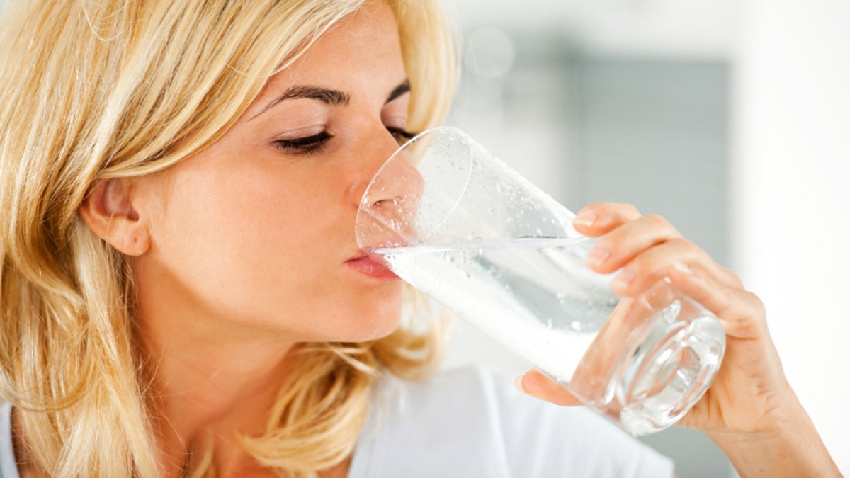 What is alkaline water and can it really help with heartburn? | Fox News