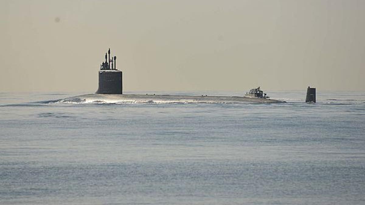 150113-N-DB801-066nPEARL HARBOR (Jan. 13, 2015) The Virginia-class attack submarine USS North Carolina (SSN 777) is underway conducting routine operations. (U.S. Navy photo by Mass Communication Specialist 1st Class Steven Khor/Released)