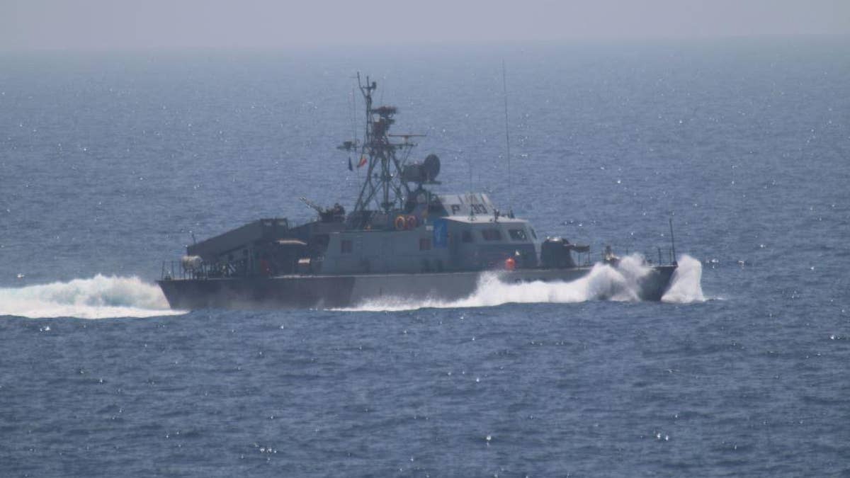 iran missile boat 712