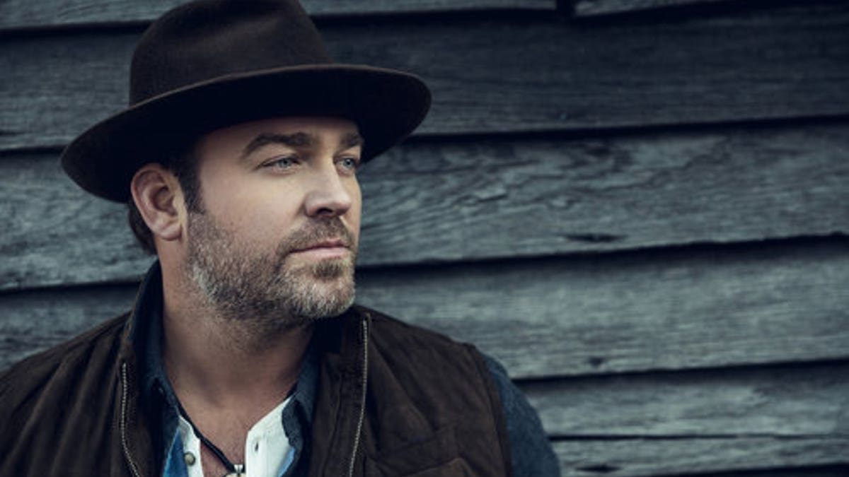 1fcba344-lee brice