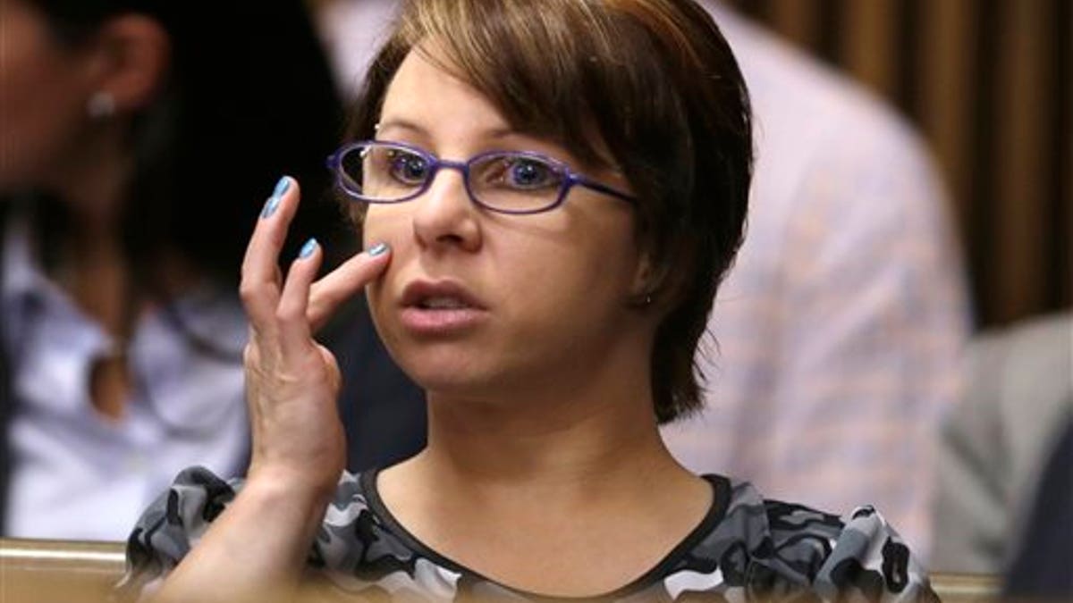 Michelle Knight menyadari bahwa ketenaran setelah melarikan diri dari penculik Ariel Castro dapat berdampak baik