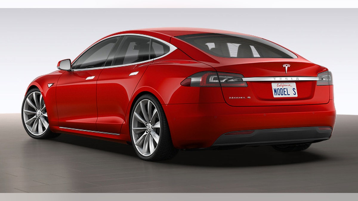 Tesla Model S 2016. Tesla Motors