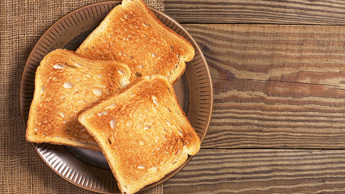 toast istock