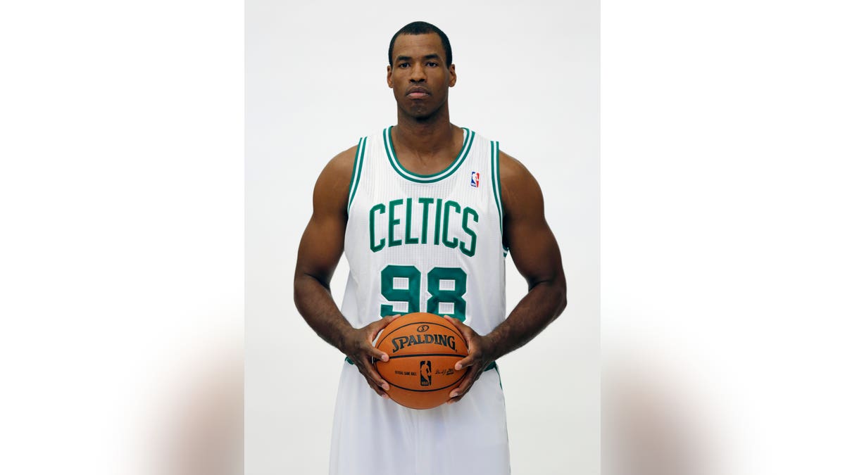 2e636c10-Jason Collins Comes Out