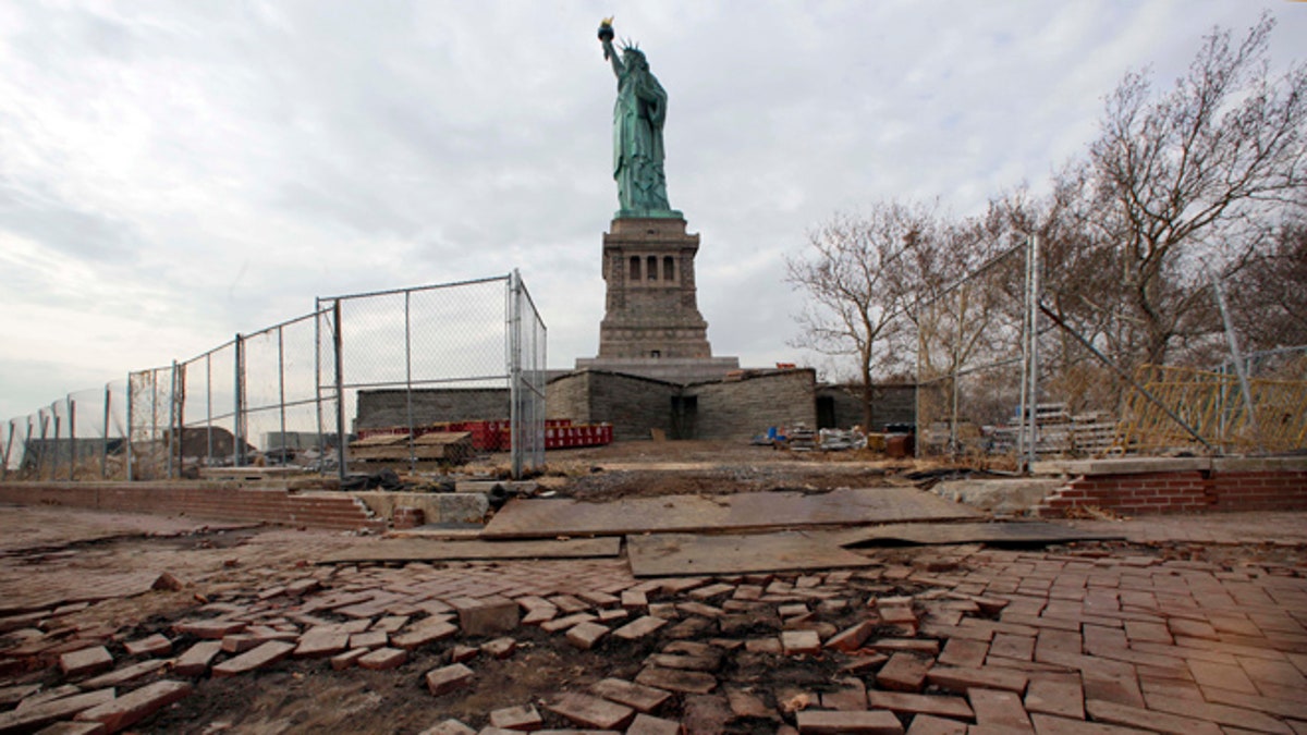 447f1234-Statue of Liberty