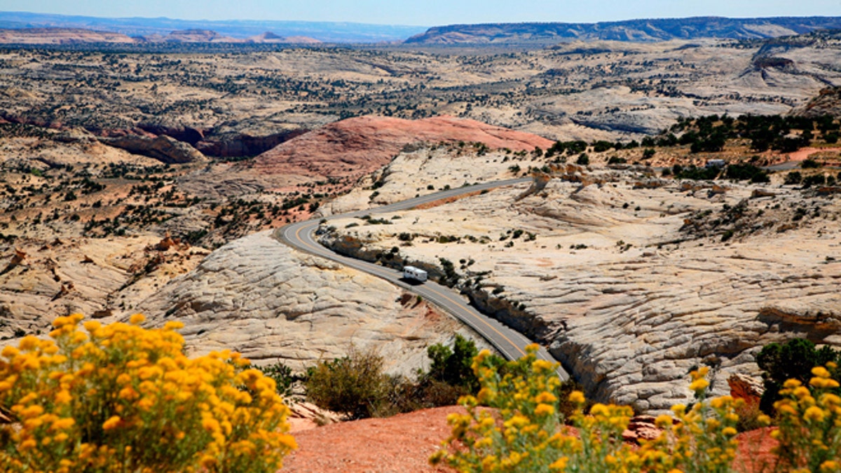 Highway 12 Scenic Byway east of Escalante, Utah 9-08 SG0367