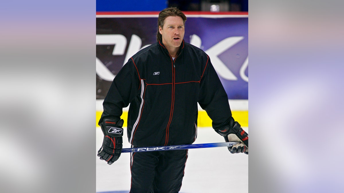 Avalanche Roy Hockey