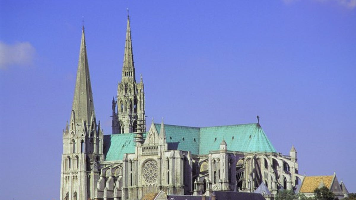 famous gothic cathedrals in europe
