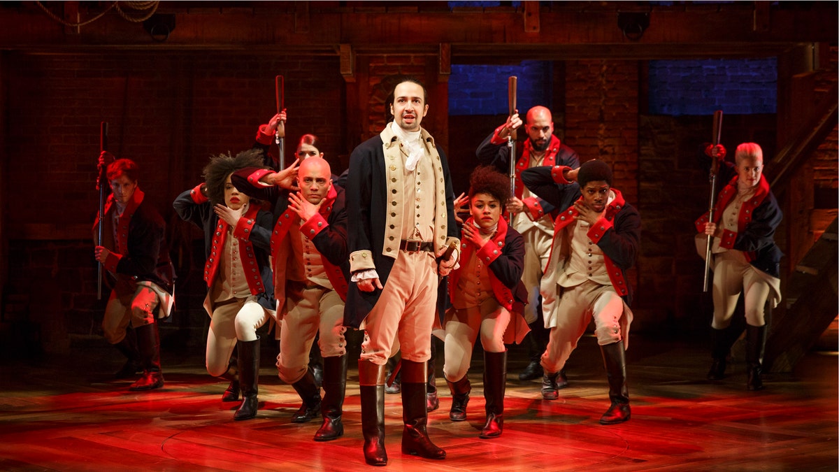 415d49e6-Theater Review Hamilton