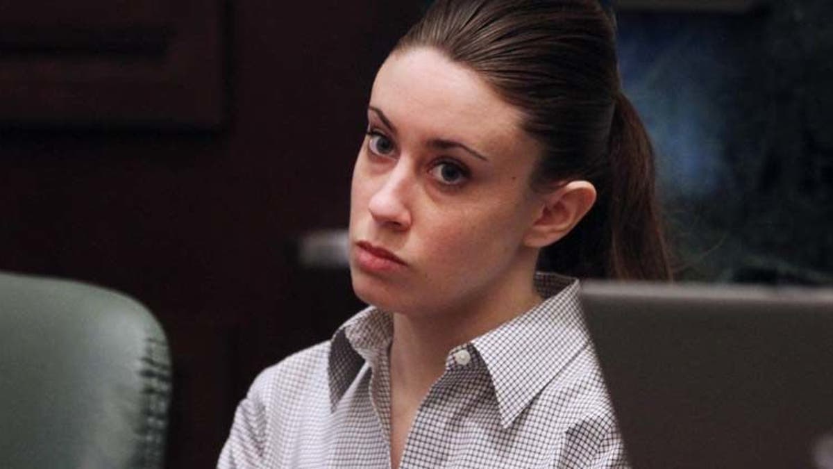 ORLANDO, FL - JUNE 30:  Casey Anthony listens to testimony during her murder trial at the Orange County Courthouse on June 30, 2011 in Orlando, Florida. Anthony's defense attorneys argued that she didn't kill her two-year-old daughter Caylee, but that she accidentally drowned.  (Photo by Red Huber-Pool/Getty Images)