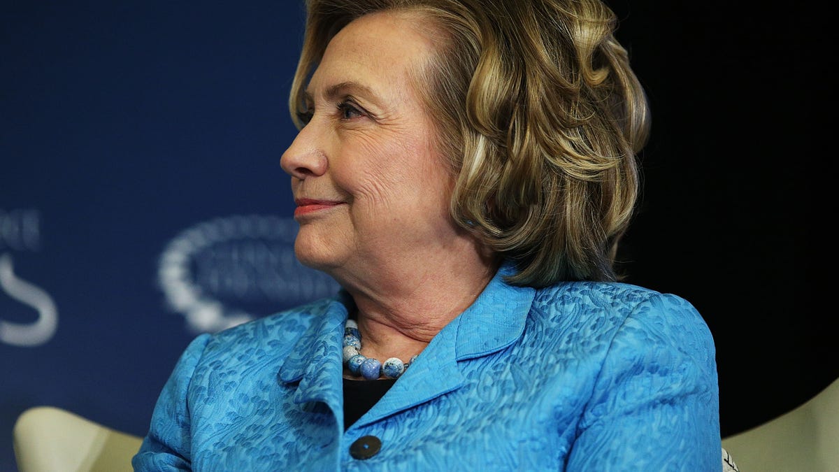 484596157SP003_Hillary_And_