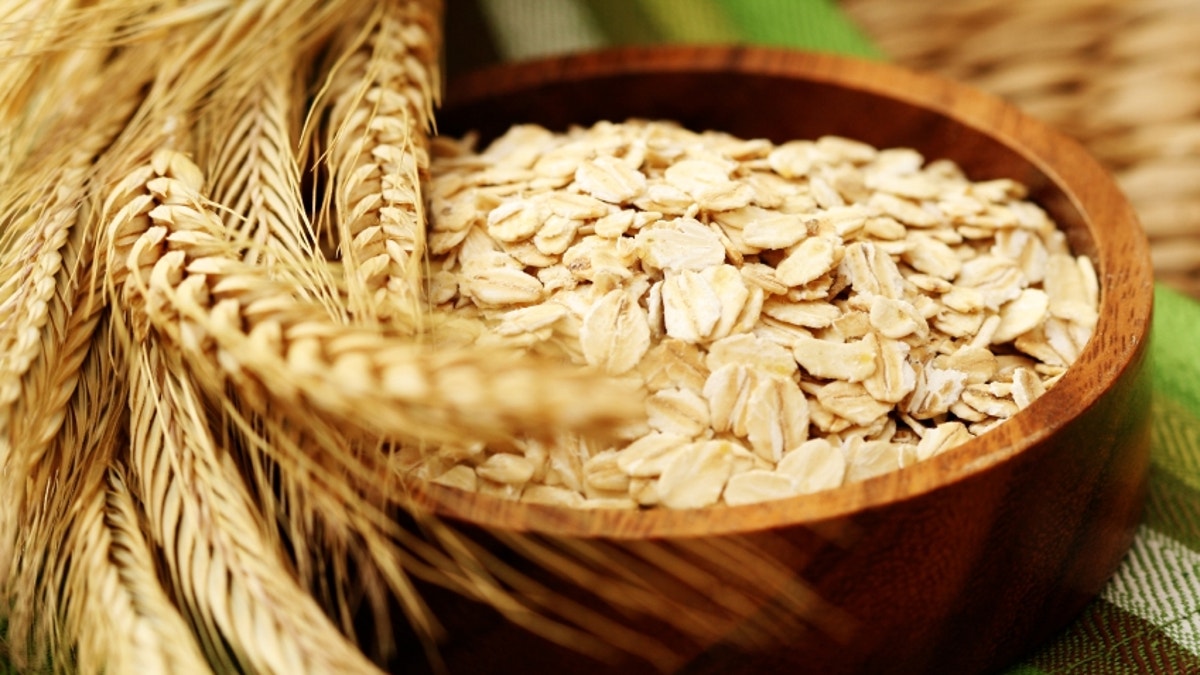 bowl of oats - healthy eating - food and drink