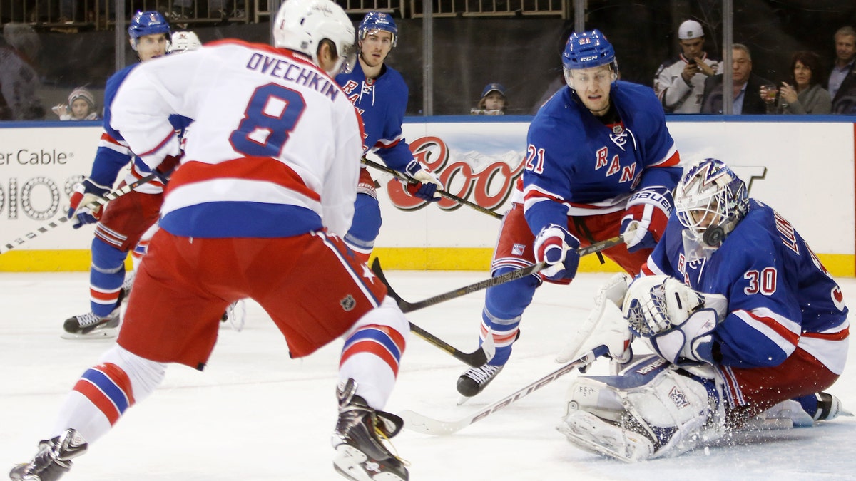 91fb6278-Capitals Rangers Hockey