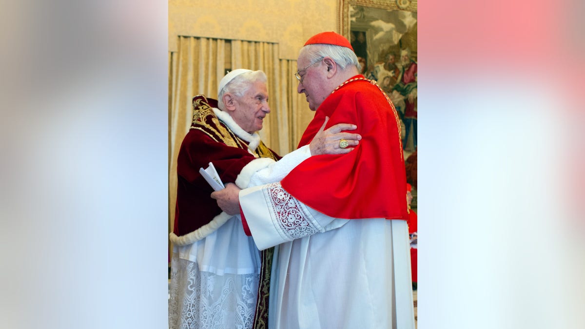3130ed06-Vatican Pope Resigns